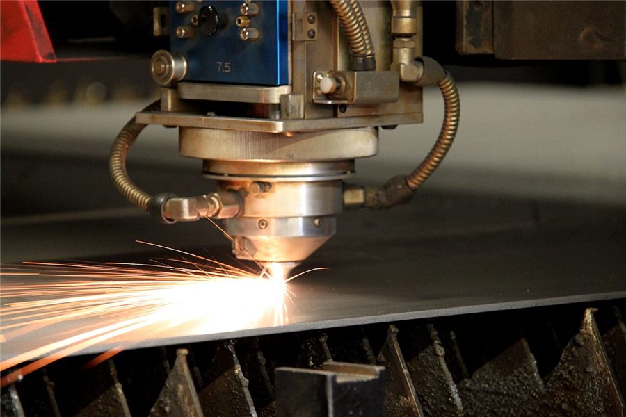 Chi tiết cắt laser – Máy / công nghệ
